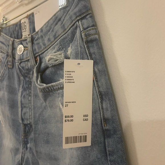 BDG Jean shorts 90’s long inseam - Picture 2 of 4